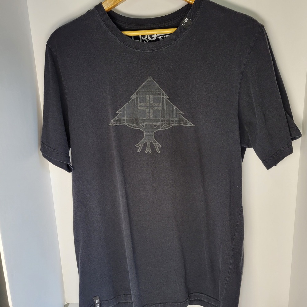 LRG Lifted Research Group Mens Large Black Graphic T-Shirt Tree Logo Premium Fit